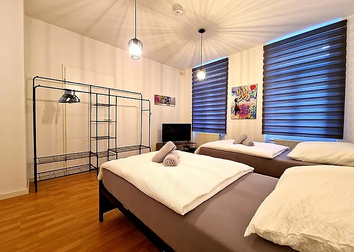 Happyside Travel & Work #4 - 4 Personen - Wlan - Zentrum *